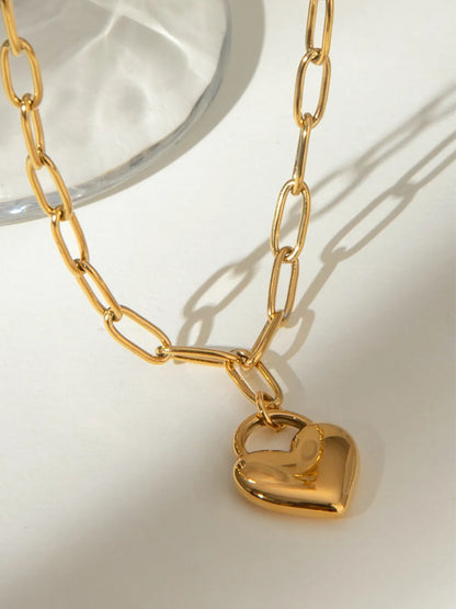 Stainless steel heart pendant necklace for women light luxury niche simple titanium steel